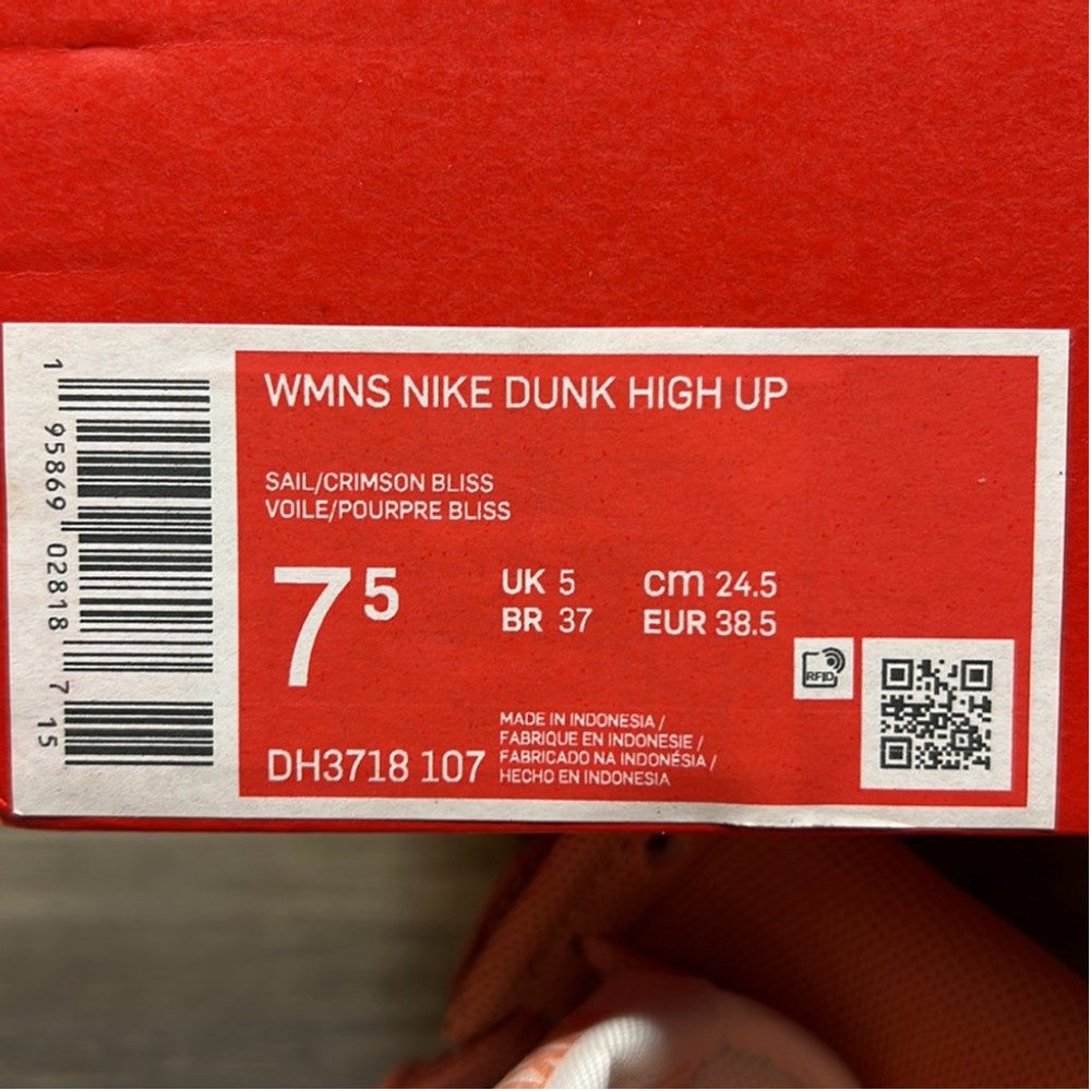 Nike Dunk High Up Crimson Bliss - Picture 9 of 9